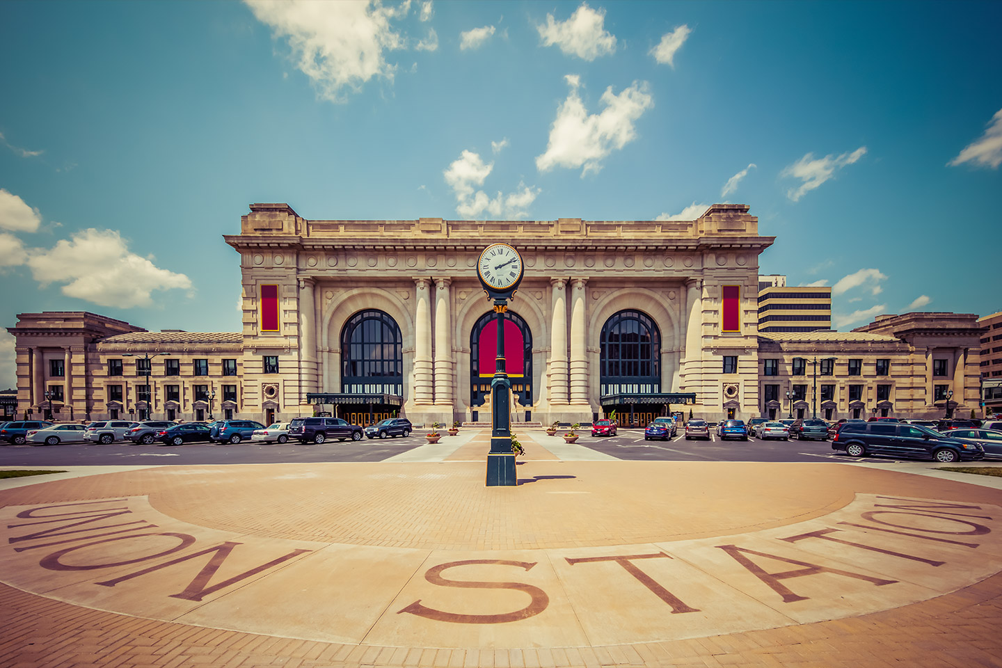 Kansas City cityscape — the eye on the city